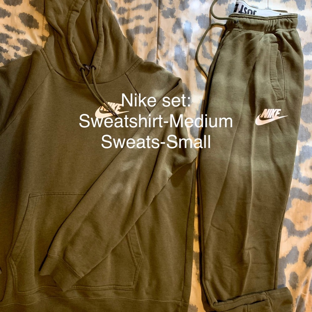 Nike olive green set